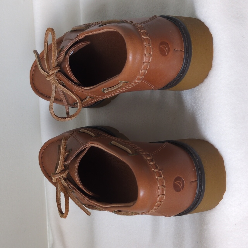 Sperry Classic Leather Boat Shoes in Cognac Brown - Picture 5 of 8